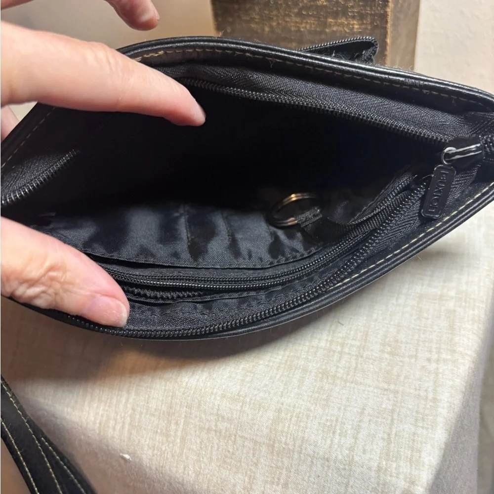 Bougie‎ Buxton Black Leather Clutch Wristlet
